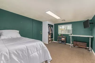 3313 W Surrey Avenue, Phoenix, AZ 85029 - Photo 19