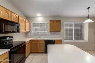 563 N Ocotillo Ln, Gilbert, AZ 85233 - Photo 11