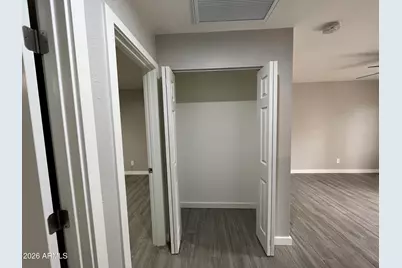2912 E Roeser Road #1, Phoenix, AZ 85040 - Photo 9