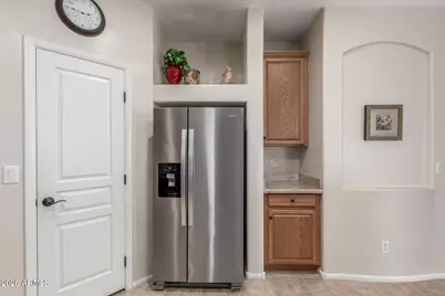 10606 W Adam Avenue, Peoria, AZ 85382 - Photo 15