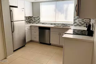 1542 W Sahuaro Dr, Phoenix, AZ 85029 - Photo 3