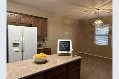 44456 W Eddie Way, Maricopa, AZ 85138 - Photo 5