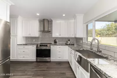 9417 N Arroya Vista Drive, Phoenix, AZ 85028 - Photo 9