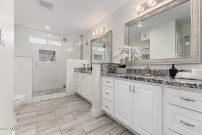 9417 N Arroya Vista Drive, Phoenix, AZ 85028 - Photo 27