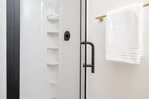 9638 W Cinnabar Ave, Peoria, AZ 85345 - Photo 15