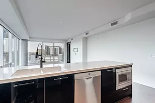 4422 N 75th St, Scottsdale, AZ 85251 - Photo 9