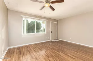 1002 E Orchid Ln, Phoenix, AZ 85020 - Photo 9