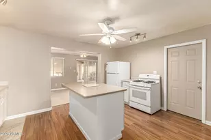 1002 E Orchid Ln, Phoenix, AZ 85020 - Photo 13