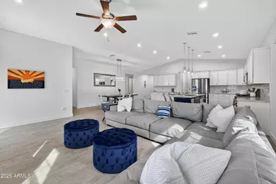 8942 N 15th Lane, Phoenix, AZ 85021 - Photo 13