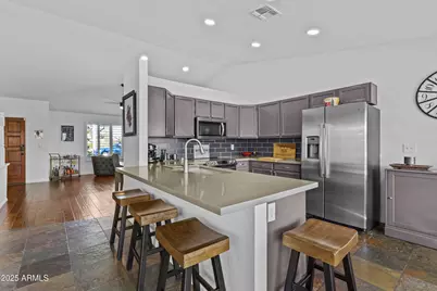 2749 E Rock Wren Road, Phoenix, AZ 85048 - Photo 9