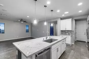 13455 W Andrew Ln, Peoria, AZ 85383 - Photo 23