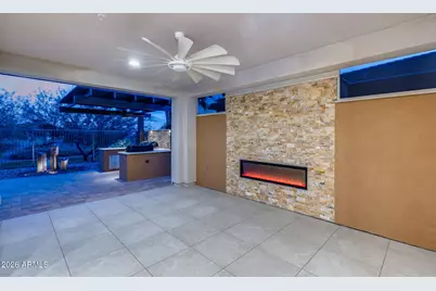 13455 W Andrew Lane, Peoria, AZ 85383 - Photo 5