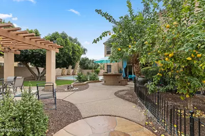 1720 E Woodsman Place, Chandler, AZ 85286 - Photo 9