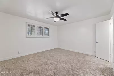 8520 E Roma Avenue, Scottsdale, AZ 85251 - Photo 17