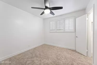 8520 E Roma Avenue, Scottsdale, AZ 85251 - Photo 21