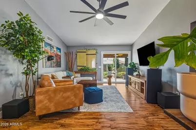 10802 N 39th Avenue, Phoenix, AZ 85029 - Photo 7