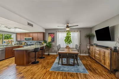 10802 N 39th Avenue, Phoenix, AZ 85029 - Photo 9