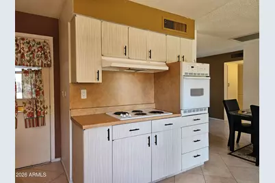 10303 W Deanne Drive, Sun City, AZ 85351 - Photo 11