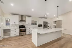 5713 E Hillery Dr, Scottsdale, AZ 85254 - Photo 3