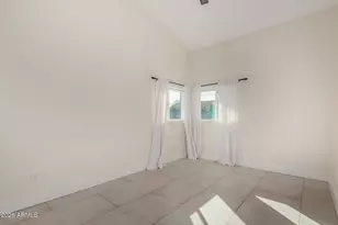 5713 E Hillery Dr, Scottsdale, AZ 85254 - Photo 19