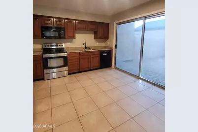 3302 E Aire Libre Avenue #101, Phoenix, AZ 85032 - Photo 5