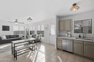 2733 E Cambridge Ave, Phoenix, AZ 85008 - Photo 9