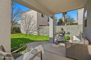 2733 E Cambridge Ave, Phoenix, AZ 85008 - Photo 27