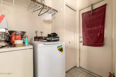 8935 W Heatherbrae Drive, Phoenix, AZ 85037 - Photo 19