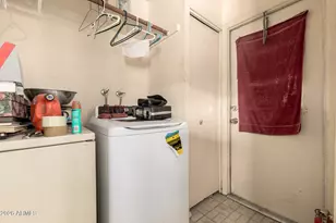 8935 W Heatherbrae Dr, Phoenix, AZ 85037 - Photo 19