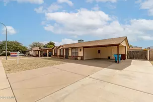 8935 W Heatherbrae Dr, Phoenix, AZ 85037 - Photo 3