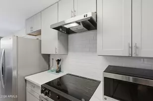 409 W Pontiac Dr, Phoenix, AZ 85027 - Photo 11