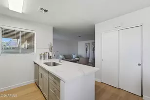 409 W Pontiac Dr, Phoenix, AZ 85027 - Photo 9