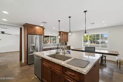 8307 E Clarendon Avenue, Scottsdale, AZ 85251 - Photo 11