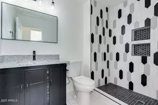 160 W Commerce Ct, Gilbert, AZ 85233 - Photo 9