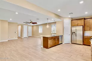 16517 W Charlotte Dr, Surprise, AZ 85387 - Photo 5