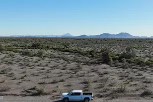 409Xx W Northern Ave, Tonopah, AZ 85354 - Photo 1