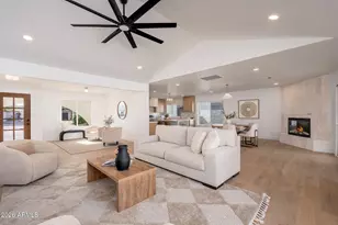 15212 N 53rd St, Scottsdale, AZ 85254 - Photo 1