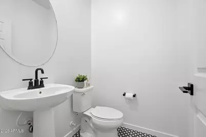 2067 N Marketside Avenue, Buckeye, AZ 85396 - Photo 9