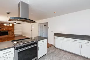 841 E 10th St, Mesa, AZ 85203 - Photo 13