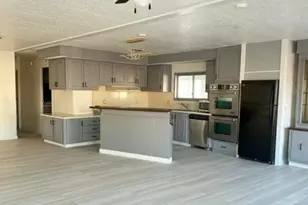 9409 E Navajo Pl, Sun Lakes, AZ 85248 - Photo 19