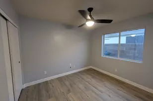 1813 E Gail Dr, Chandler, AZ 85225 - Photo 17