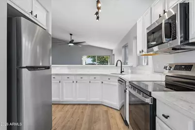 1813 E Gail Drive, Chandler, AZ 85225 - Photo 3