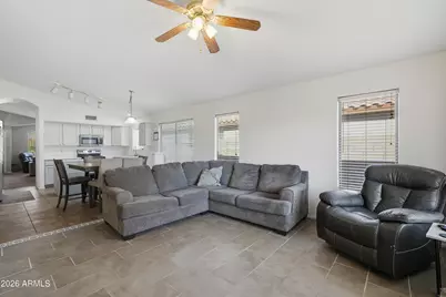 2633 N 109th Avenue, Avondale, AZ 85392 - Photo 7