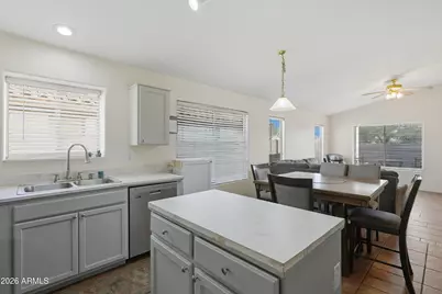 2633 N 109th Avenue, Avondale, AZ 85392 - Photo 11