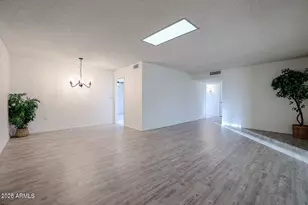 10639 W Roundelay Cir, Sun City, AZ 85351 - Photo 3