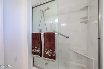 10639 W Roundelay Circle, Sun City, AZ 85351 - Photo 5