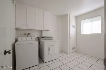 10639 W Roundelay Circle, Sun City, AZ 85351 - Photo 7