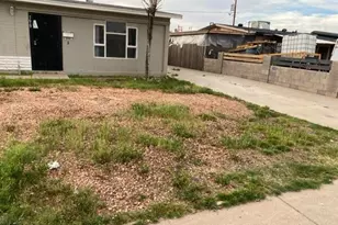 7619 W Clarendon Ave, Phoenix, AZ 85033 - Photo 65