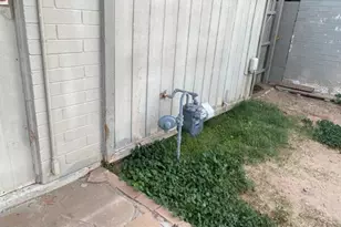 7619 W Clarendon Ave, Phoenix, AZ 85033 - Photo 51