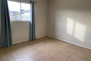 7619 W Clarendon Ave, Phoenix, AZ 85033 - Photo 15